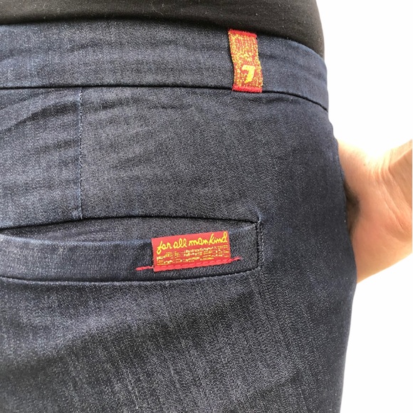 7 For All Mankind- Cropped Skinny Jeans - Picture 4 of 9